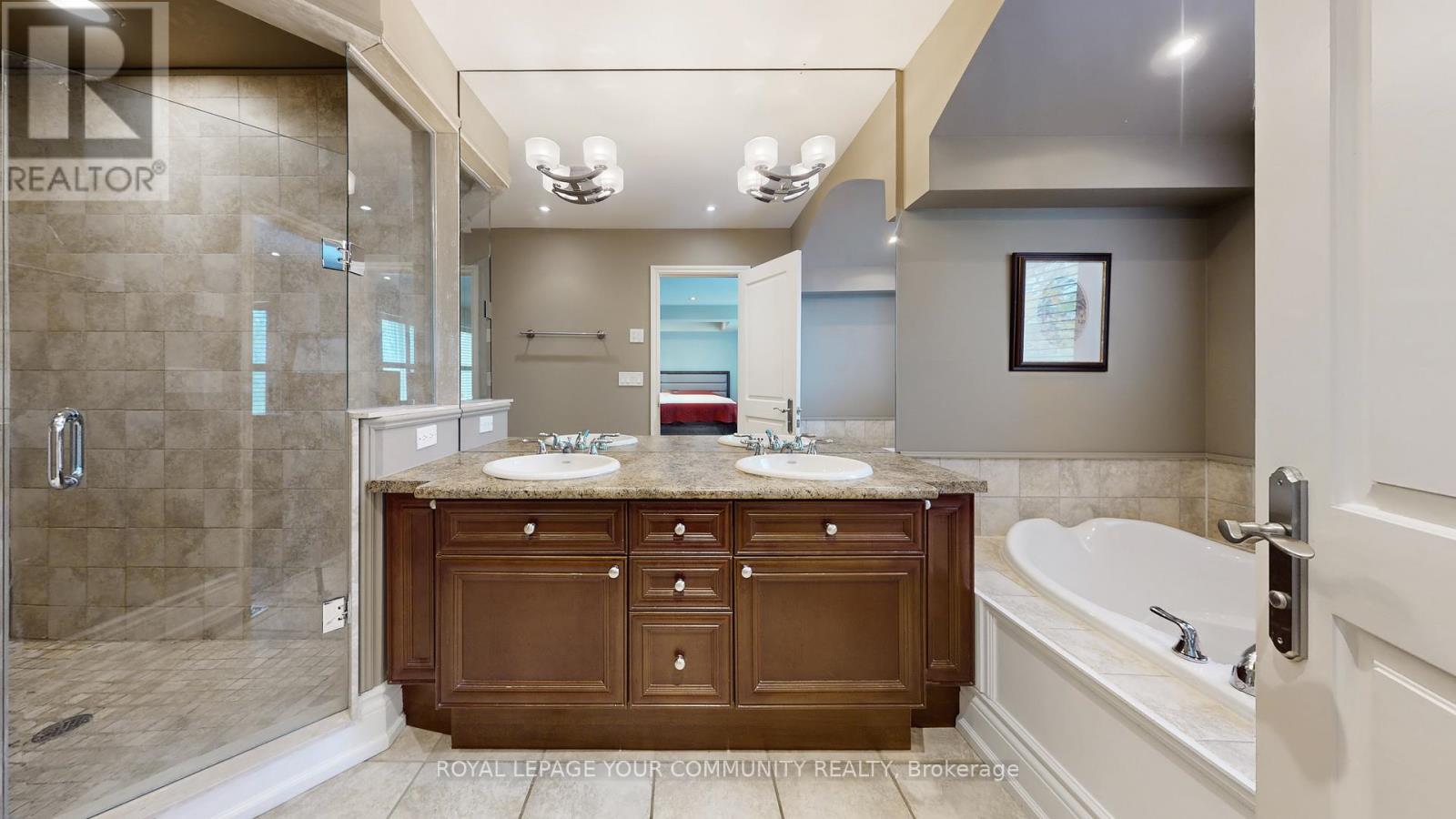 83 Hunt Avenue, Richmond Hill, Ontario  L4C 4H1 - Photo 27 - N12535842