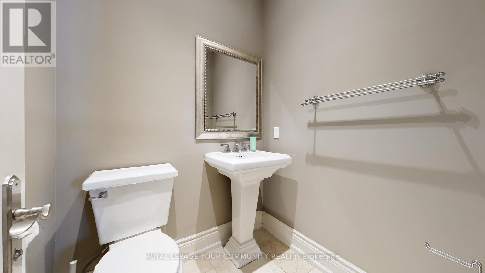 83 Hunt Avenue, Richmond Hill, Ontario  L4C 4H1 - Photo 33 - N12535842