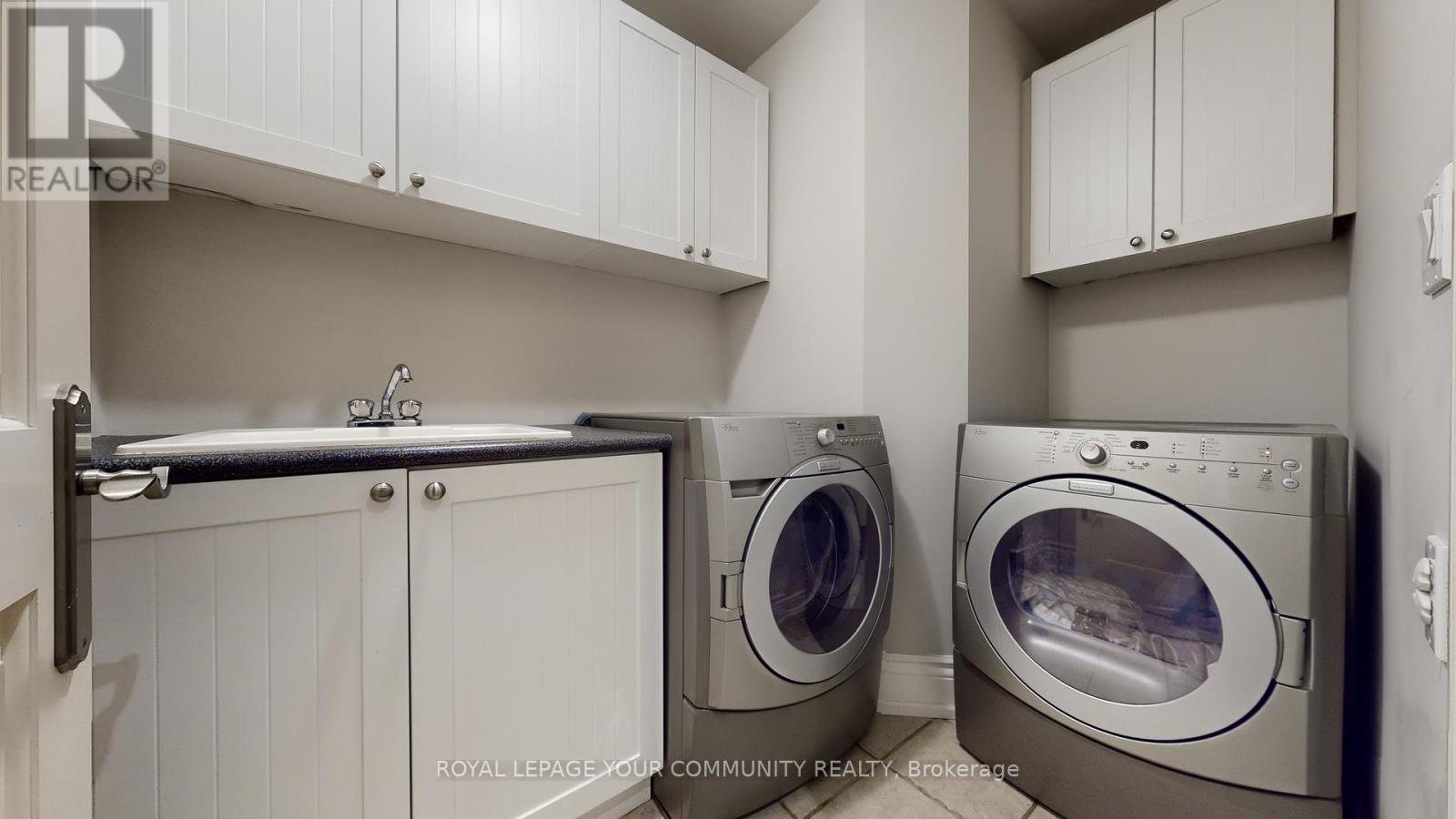 83 Hunt Avenue, Richmond Hill, Ontario  L4C 4H1 - Photo 35 - N12535842