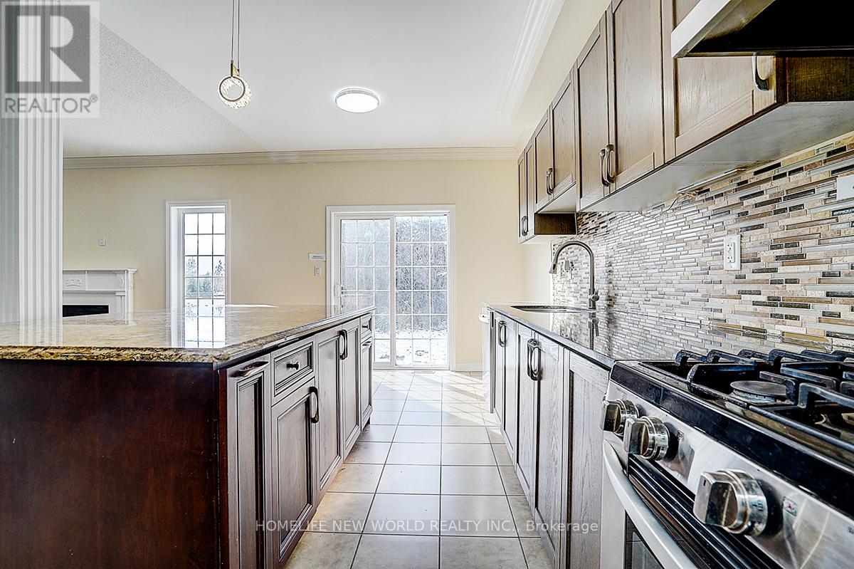 468 Roy Rainey Avenue, Markham, Ontario  L6E 2H6 - Photo 11 - N12535850