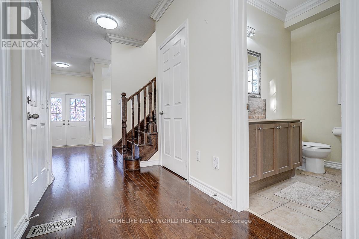 468 Roy Rainey Avenue, Markham, Ontario  L6E 2H6 - Photo 13 - N12535850