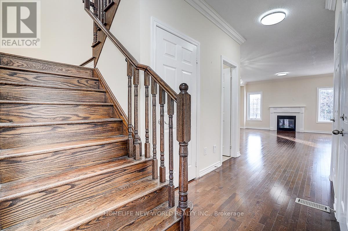 468 Roy Rainey Avenue, Markham, Ontario  L6E 2H6 - Photo 15 - N12535850