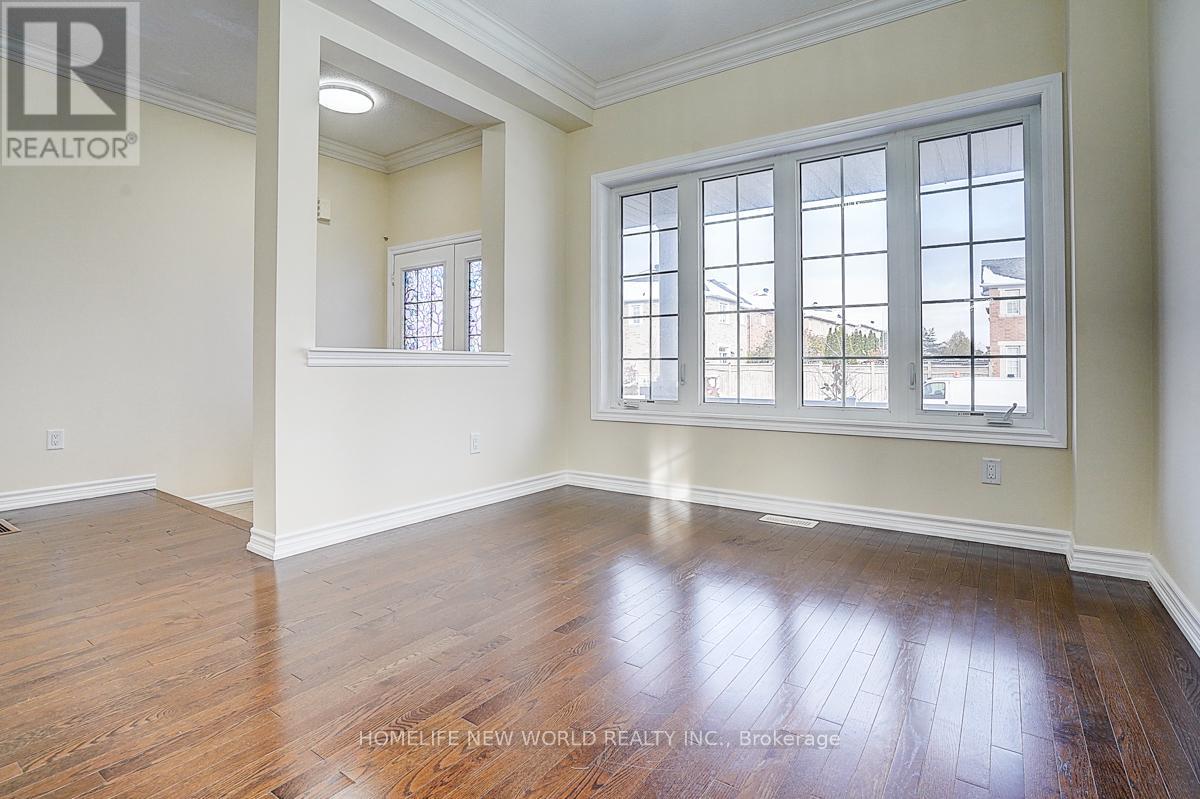 468 Roy Rainey Avenue, Markham, Ontario  L6E 2H6 - Photo 5 - N12535850