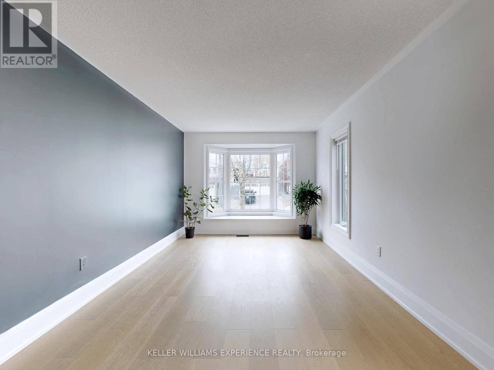 33 Hopper Lane, Newmarket, Ontario  L3X 3J6 - Photo 10 - N12535894