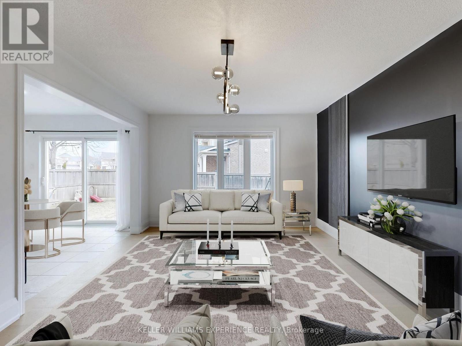 33 Hopper Lane, Newmarket, Ontario  L3X 3J6 - Photo 11 - N12535894