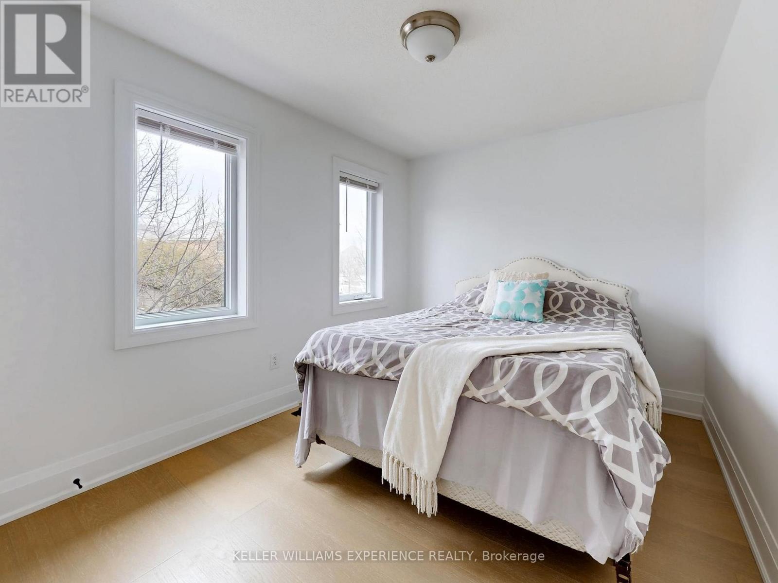 33 Hopper Lane, Newmarket, Ontario  L3X 3J6 - Photo 38 - N12535894