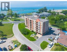 99 Robson ROAD Unit# 303, Leamington, Ontario