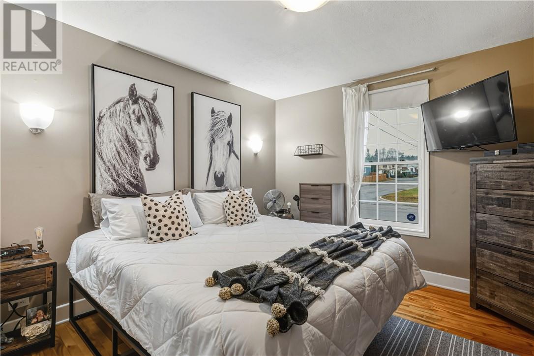 251 Tenth Avenue, Lively, Ontario P3Y 1M6 - Photo 11 - 2125598