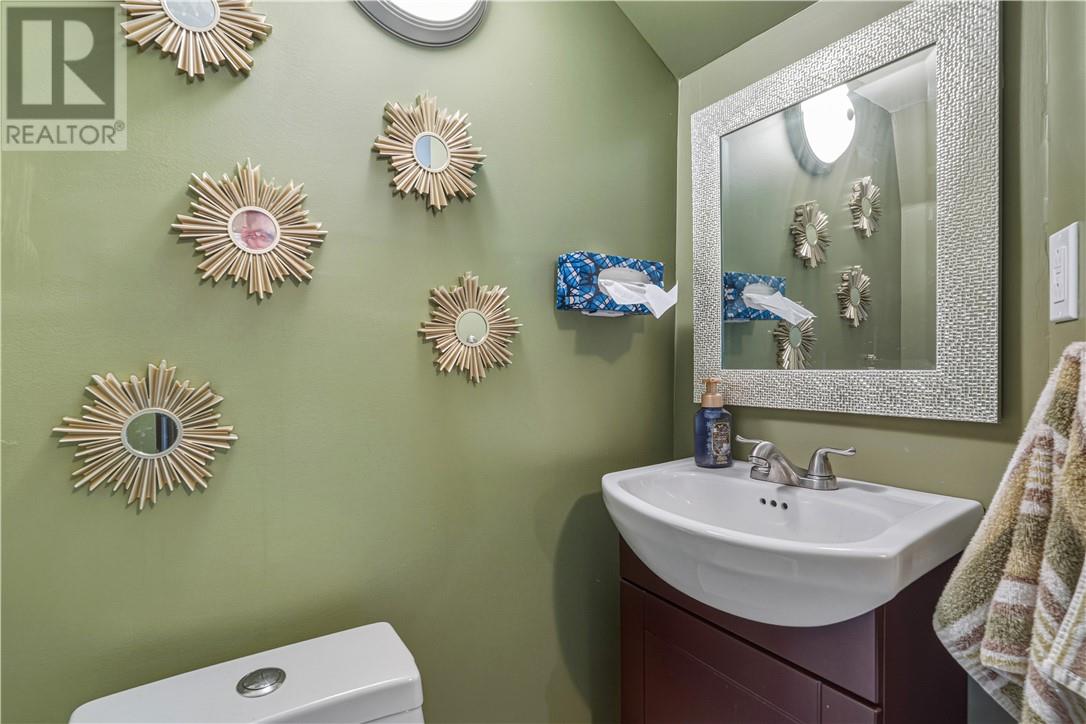 251 Tenth Avenue, Lively, Ontario P3Y 1M6 - Photo 23 - 2125598