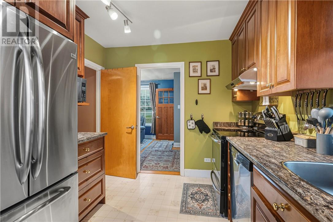 251 Tenth Avenue, Lively, Ontario P3Y 1M6 - Photo 7 - 2125598