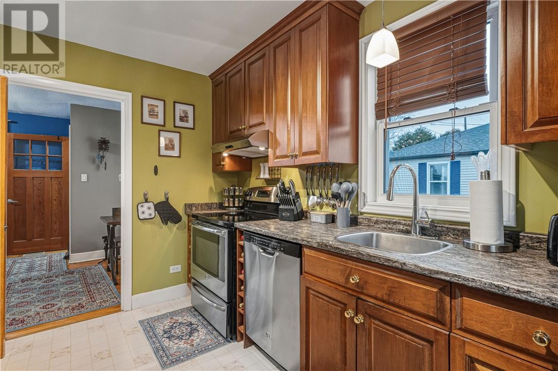 251 Tenth Avenue, Lively, Ontario P3Y 1M6 - Photo 8 - 2125598