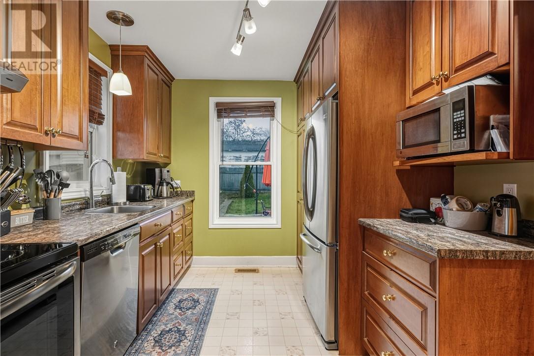 251 Tenth Avenue, Lively, Ontario P3Y 1M6 - Photo 9 - 2125598