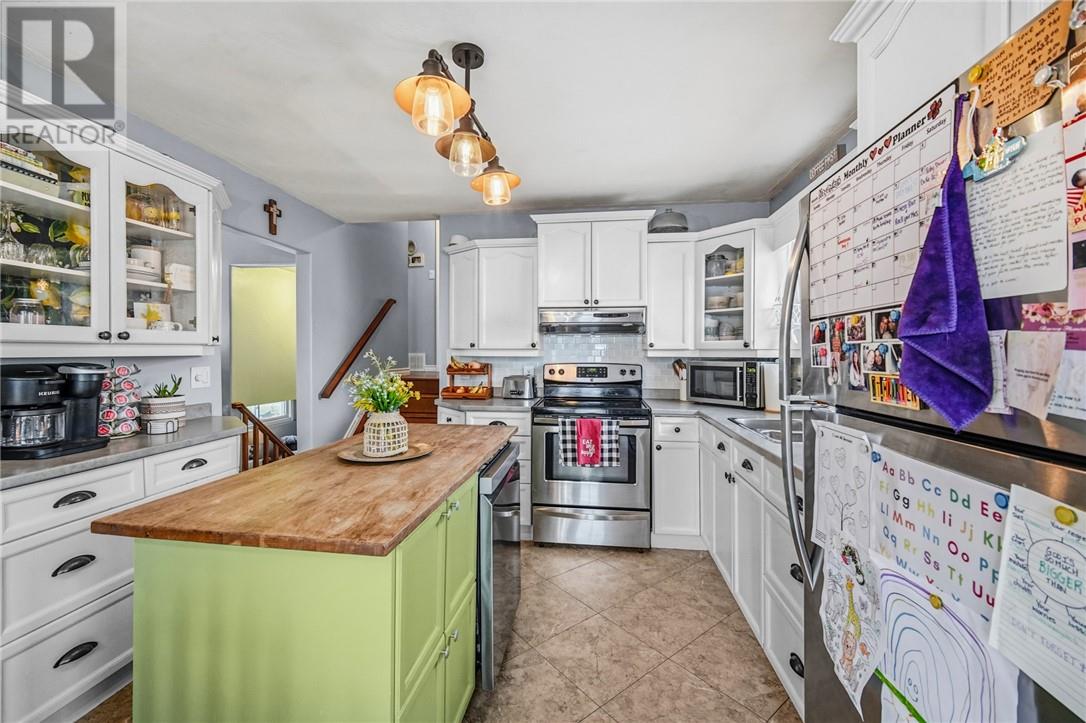 112 Pinellas Road, Chelmsford, Ontario P0M 1L0 - Photo 3 - 2125596