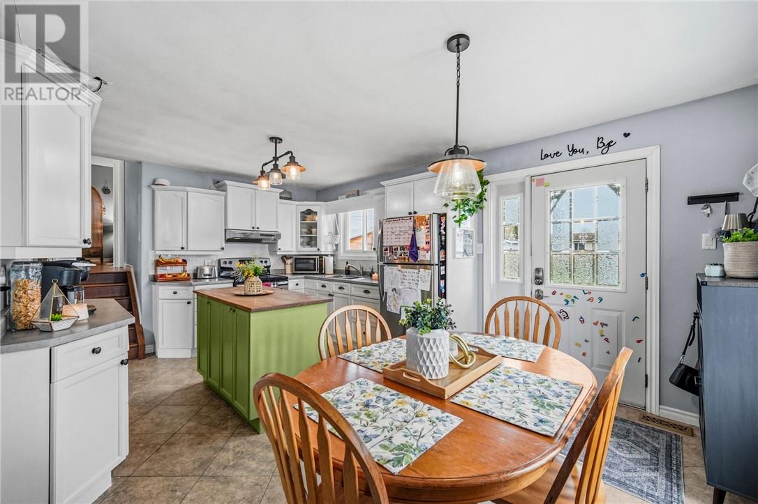 112 Pinellas Road, Chelmsford, Ontario P0M 1L0 - Photo 5 - 2125596