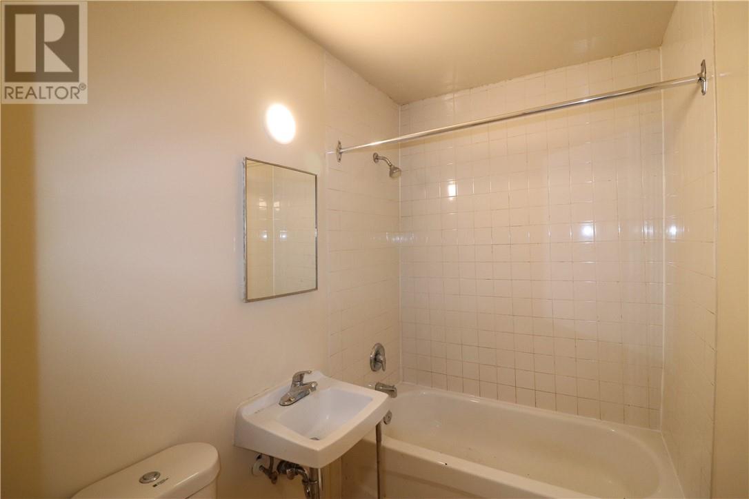 2145 Madison Avenue, Greater Sudbury, Ontario  P3A 2P7 - Photo 14 - 2125588