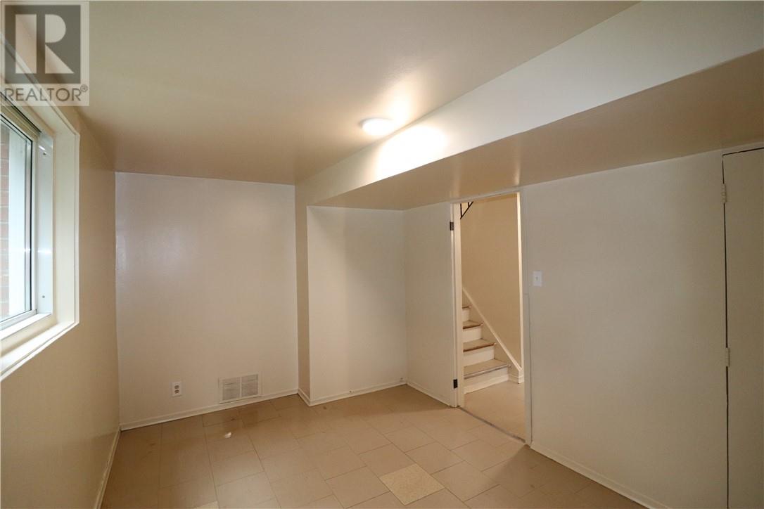 2145 Madison Avenue, Greater Sudbury, Ontario  P3A 2P7 - Photo 16 - 2125588