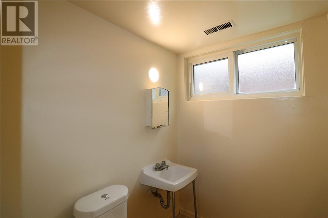 2145 Madison Avenue, Greater Sudbury, Ontario  P3A 2P7 - Photo 20 - 2125588