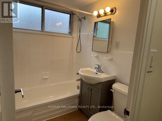 204 - 159 Stephen Drive, Toronto, Ontario  M8Y 3N5 - Photo 9 - W12535814