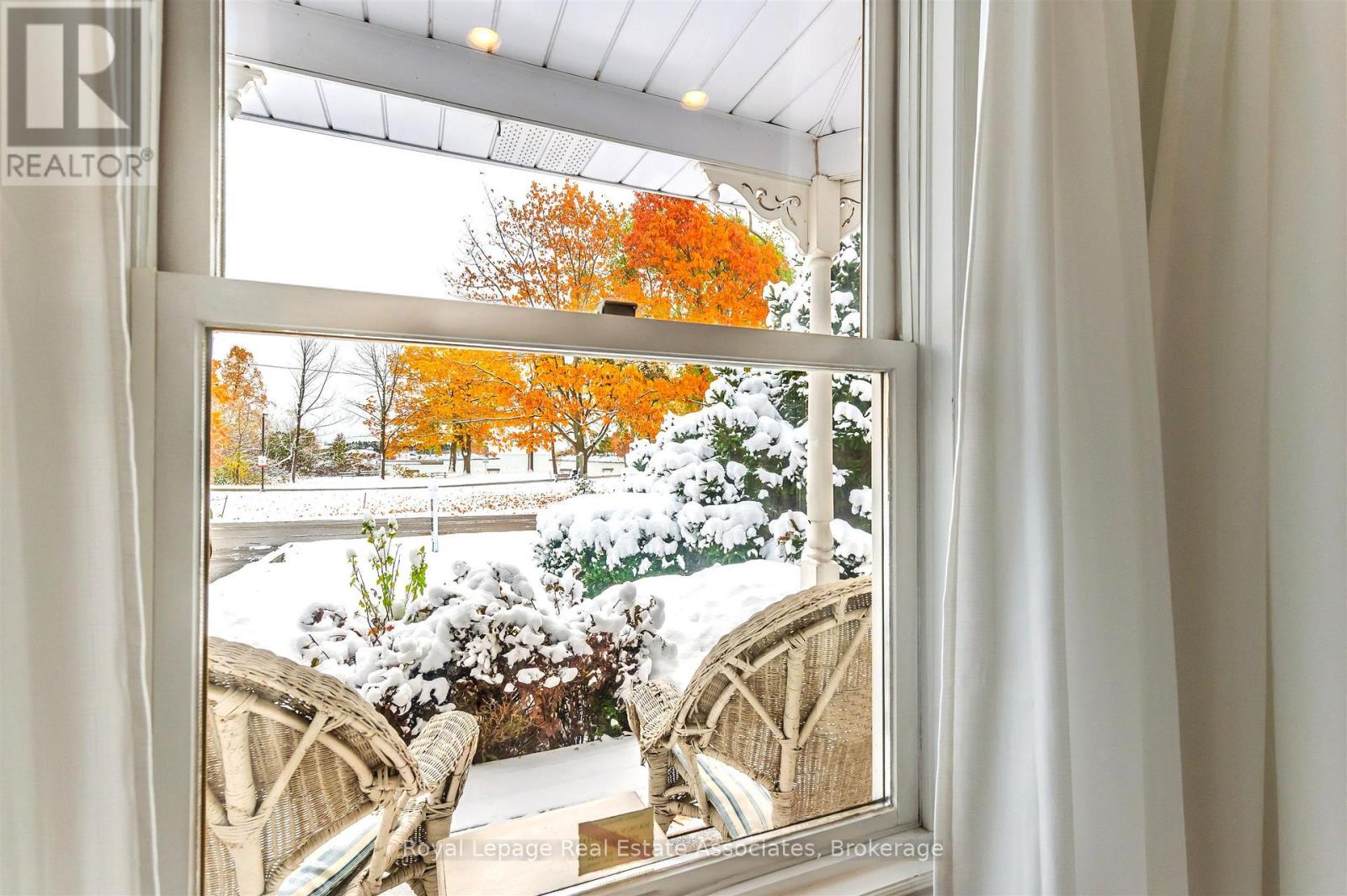 599 Lakeside Avenue, Mississauga, Ontario  L5G 1N7 - Photo 13 - W12535838