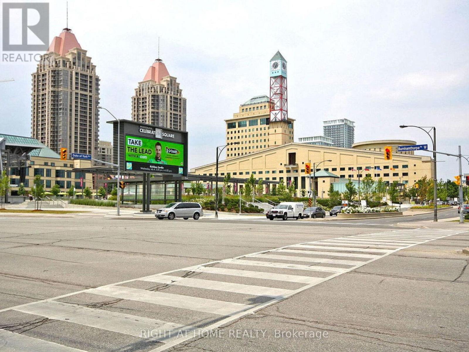 1208 - 285 Enfield Place, Mississauga, Ontario  L5B 3Y6 - Photo 43 - W12535866