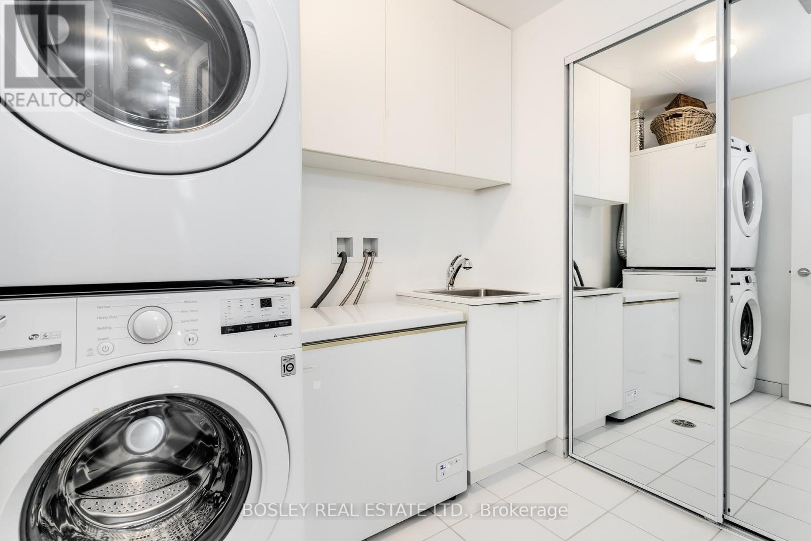 5104 - 70 Annie Craig Drive, Toronto, Ontario  M8V 0G2 - Photo 10 - W12535886