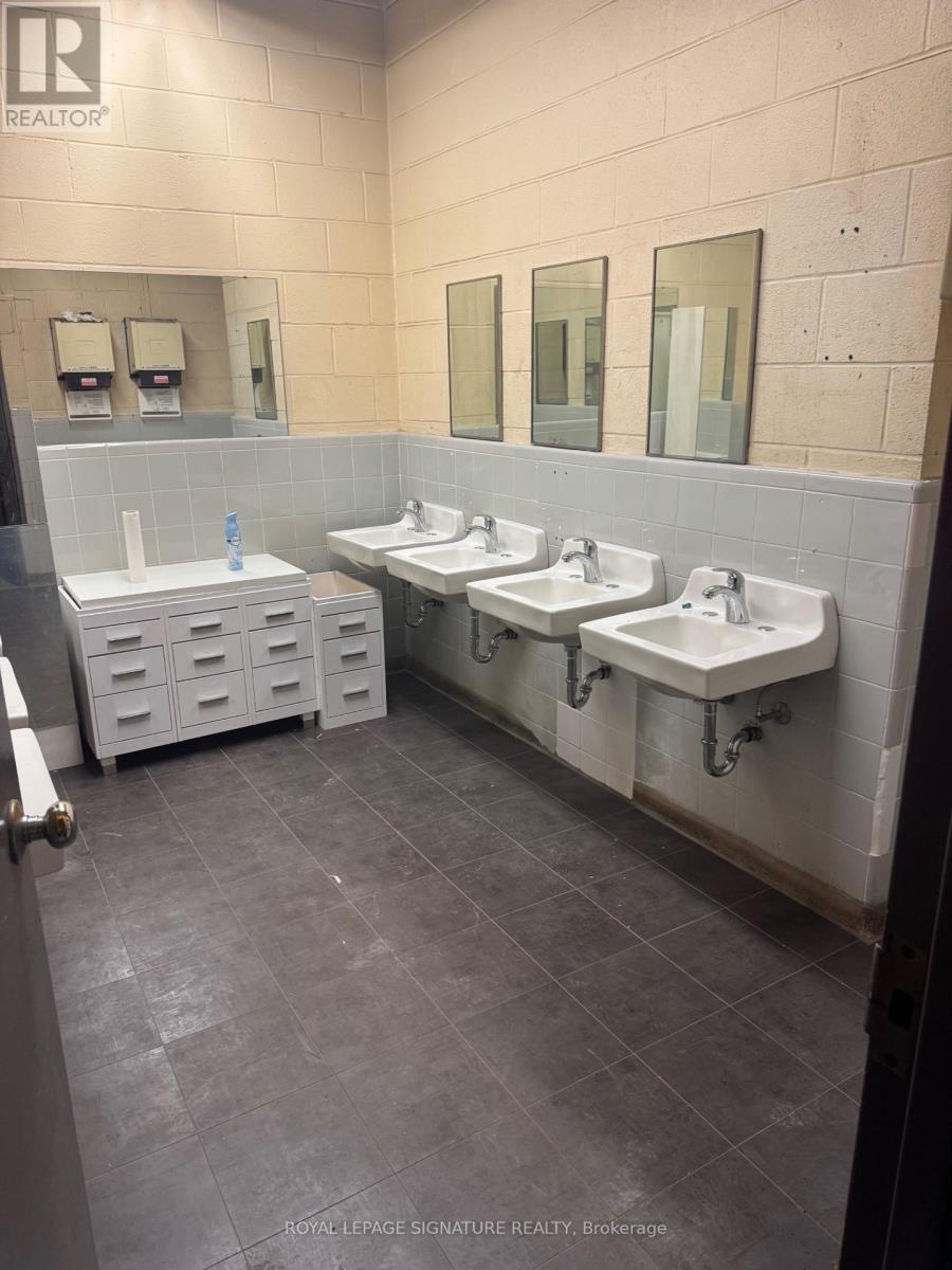 100 - 80 JUTLAND ROAD, Toronto, Ontario