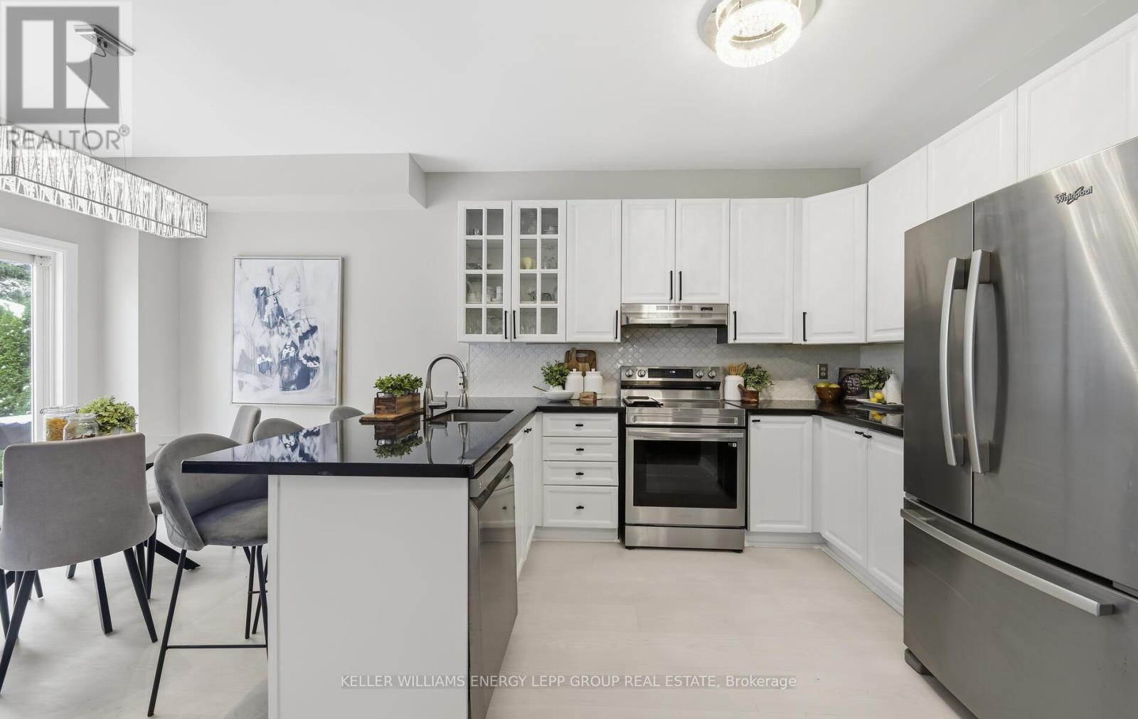 37 Melody Drive, Whitby, Ontario  L1M 1K6 - Photo 12 - E12536010