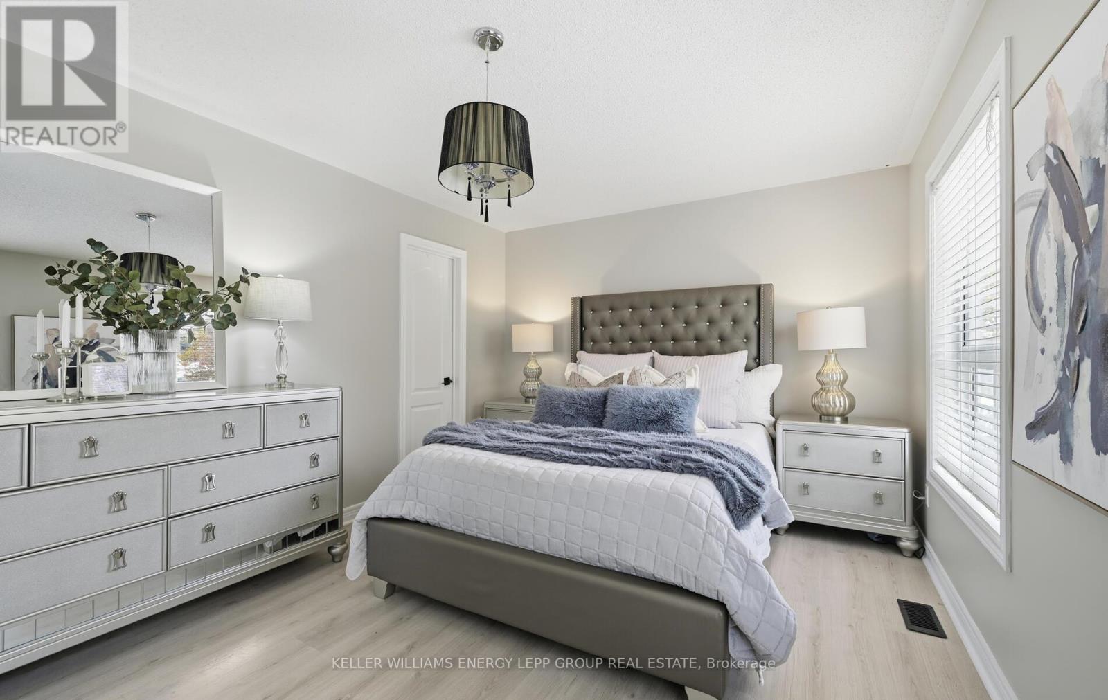 37 Melody Drive, Whitby, Ontario  L1M 1K6 - Photo 23 - E12536010