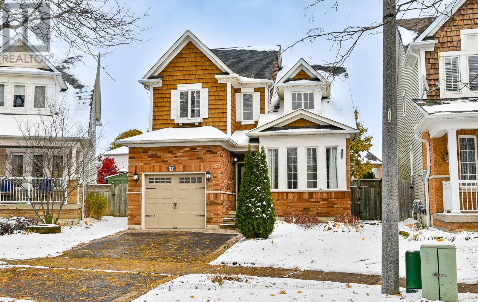 37 Melody Drive, Whitby, Ontario  L1M 1K6 - Photo 4 - E12536010