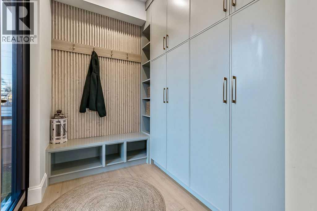 56 Lissington Drive Sw, Calgary, Alberta  T3E 5E3 - Photo 24 - A2268859