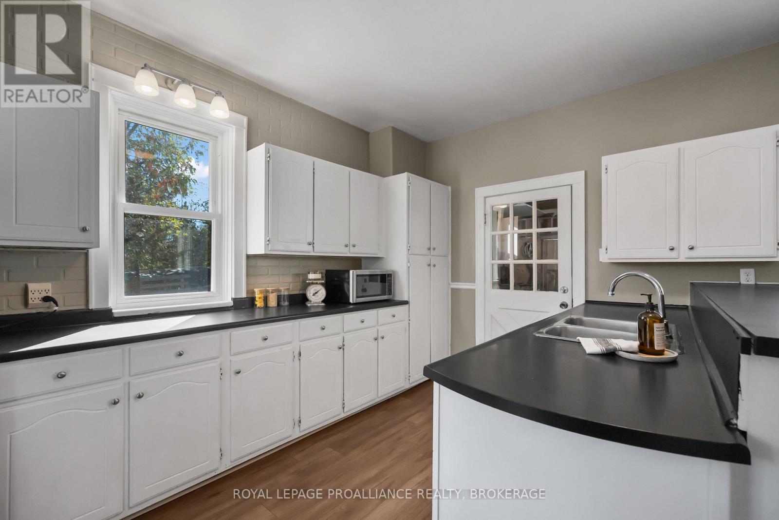 4376 Bellrock Road, Frontenac, Ontario K0H 2W0 - Photo 17 - X12536002