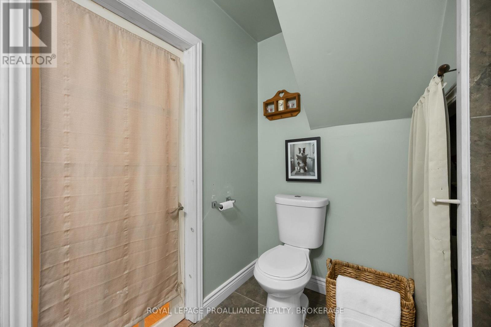 4376 Bellrock Road, Frontenac, Ontario K0H 2W0 - Photo 38 - X12536002