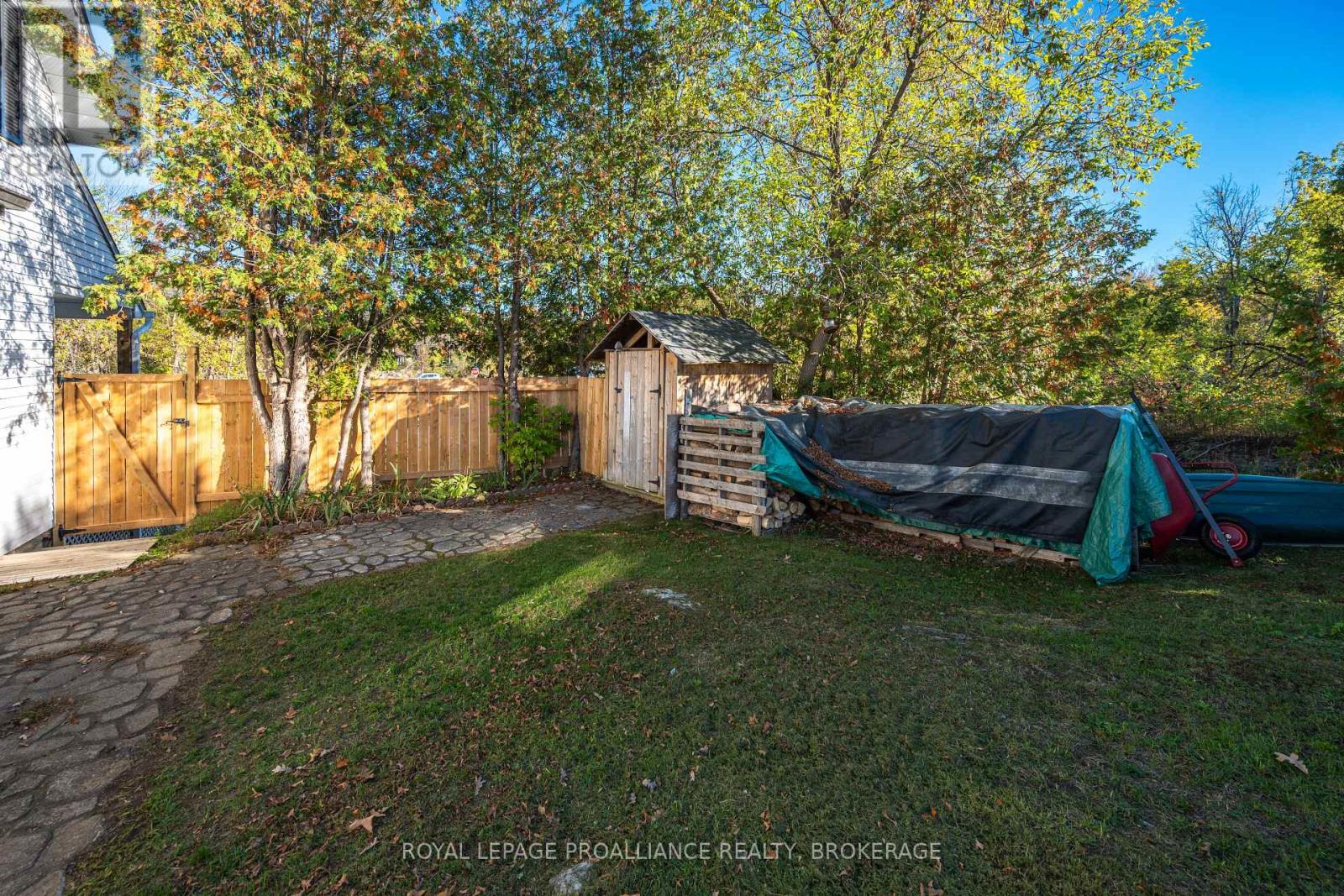 4376 Bellrock Road, Frontenac, Ontario K0H 2W0 - Photo 43 - X12536002