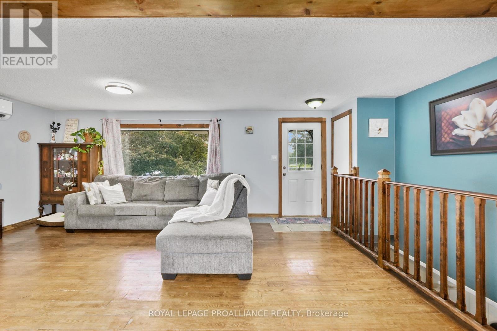 16 Mack Trail, Trent Hills, Ontario K0L 1Z0 - Photo 14 - X12535982