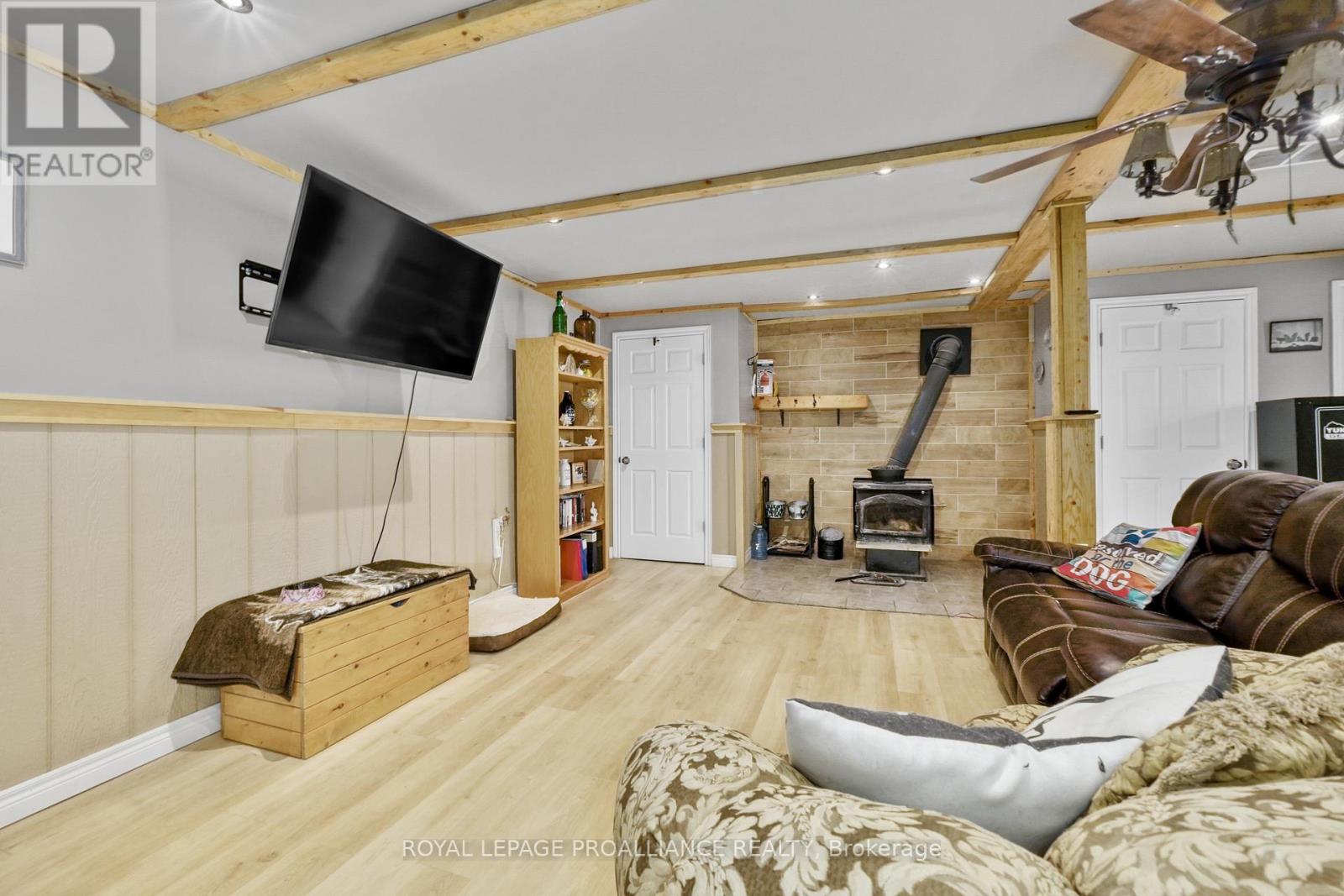 16 Mack Trail, Trent Hills, Ontario K0L 1Z0 - Photo 23 - X12535982