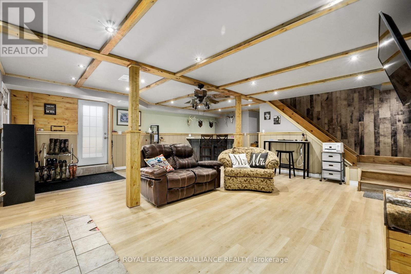 16 Mack Trail, Trent Hills, Ontario K0L 1Z0 - Photo 25 - X12535982