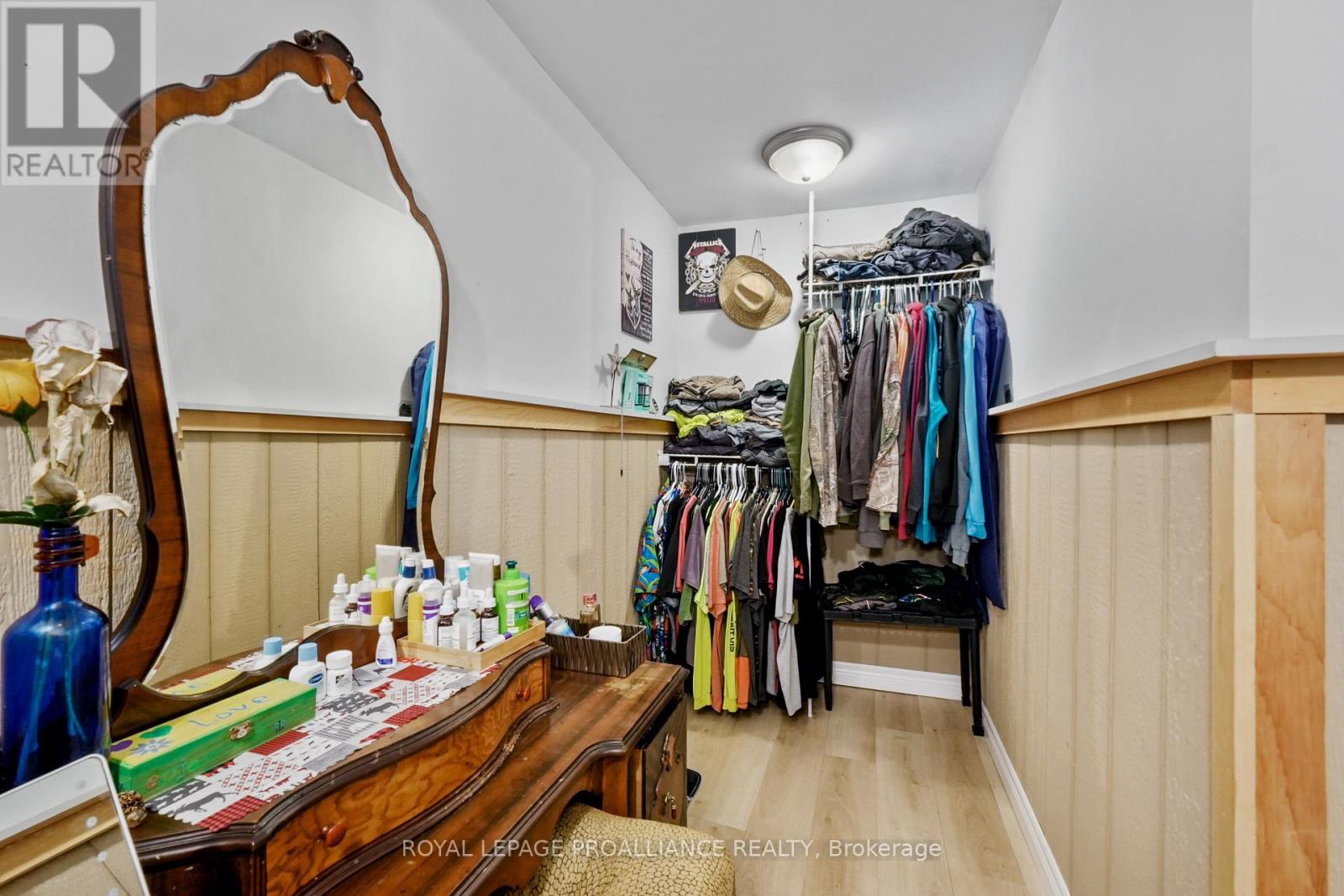 16 Mack Trail, Trent Hills, Ontario K0L 1Z0 - Photo 32 - X12535982