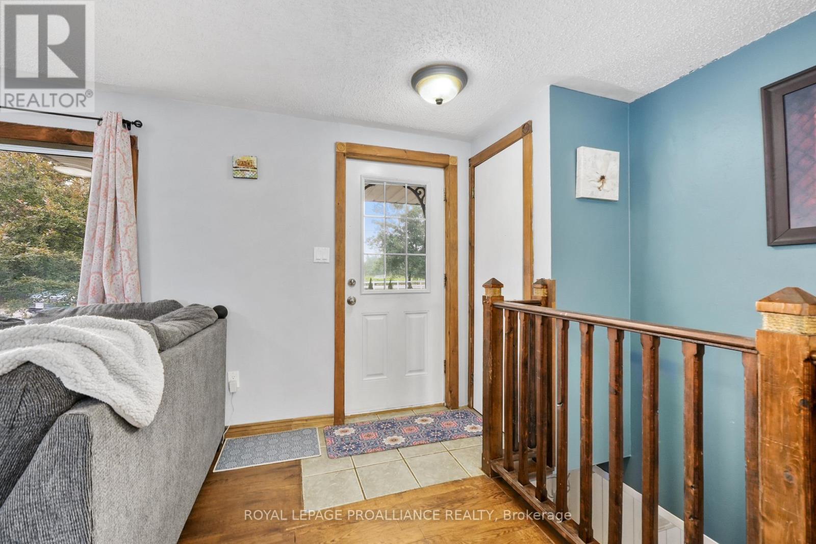 16 Mack Trail, Trent Hills, Ontario K0L 1Z0 - Photo 6 - X12535982