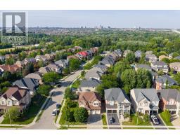 9 BLACK BEAR TRAIL, Brampton, Ontario