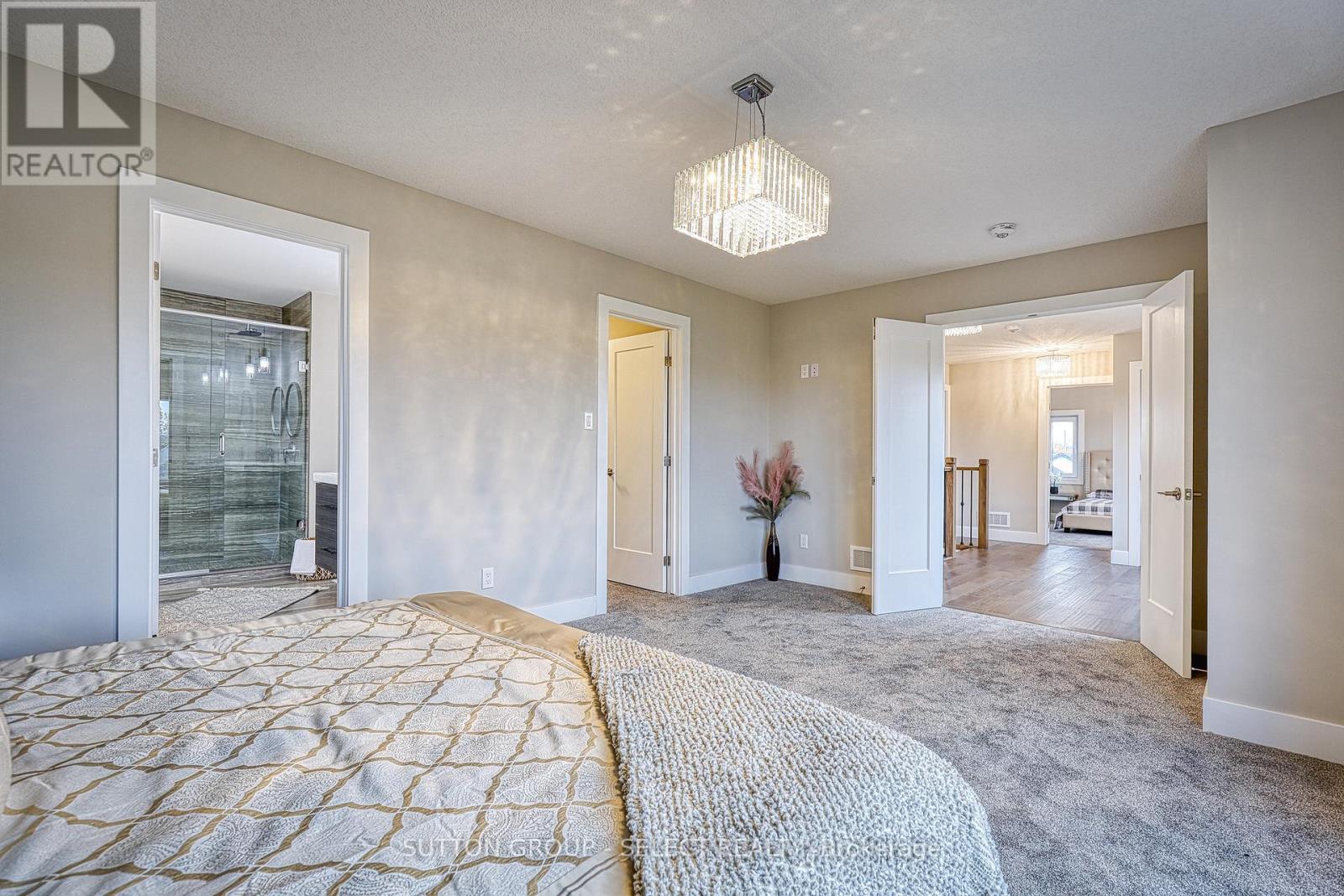 19 Alexander Circle, Strathroy-Caradoc, Ontario  N7G 0B4 - Photo 17 - X12535950