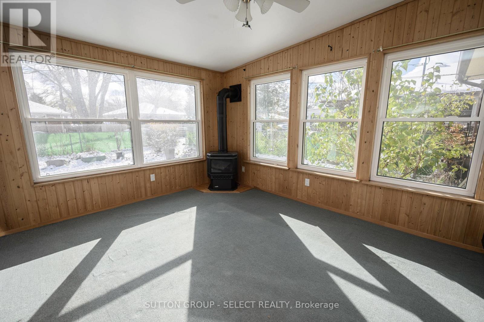 110 Laurentian Drive N, London East, Ontario  N5W 1P2 - Photo 14 - X12536012