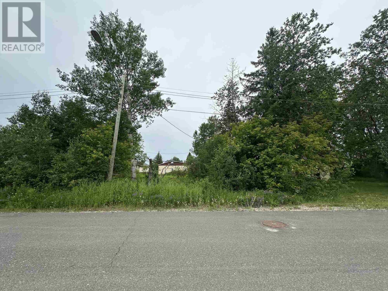 1314 & 1316 First St, Geraldton, Ontario  P0T 1M0 - Photo 1 - TB252033