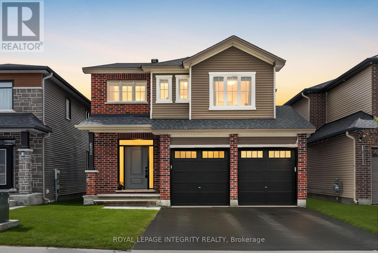 652 MOONFLOWER CRESCENT, Ottawa, Ontario