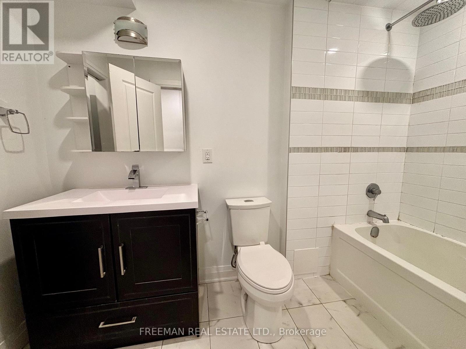 Lower - 340 Howland Avenue, Toronto, Ontario  M5R 3B9 - Photo 12 - C12464031