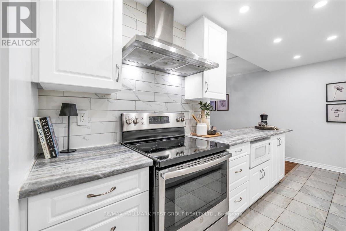 109 - 1535 Diefenbaker Court, Pickering, Ontario  L1V 3W2 - Photo 2 - E12534132