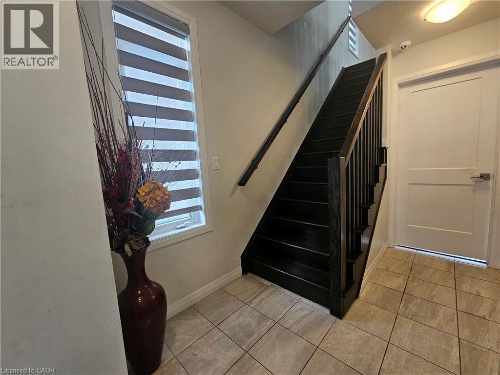 30 Times Square Boulevard Unit# 213, Stoney Creek, Ontario  L8J 0M1 - Photo 10 - 40787320