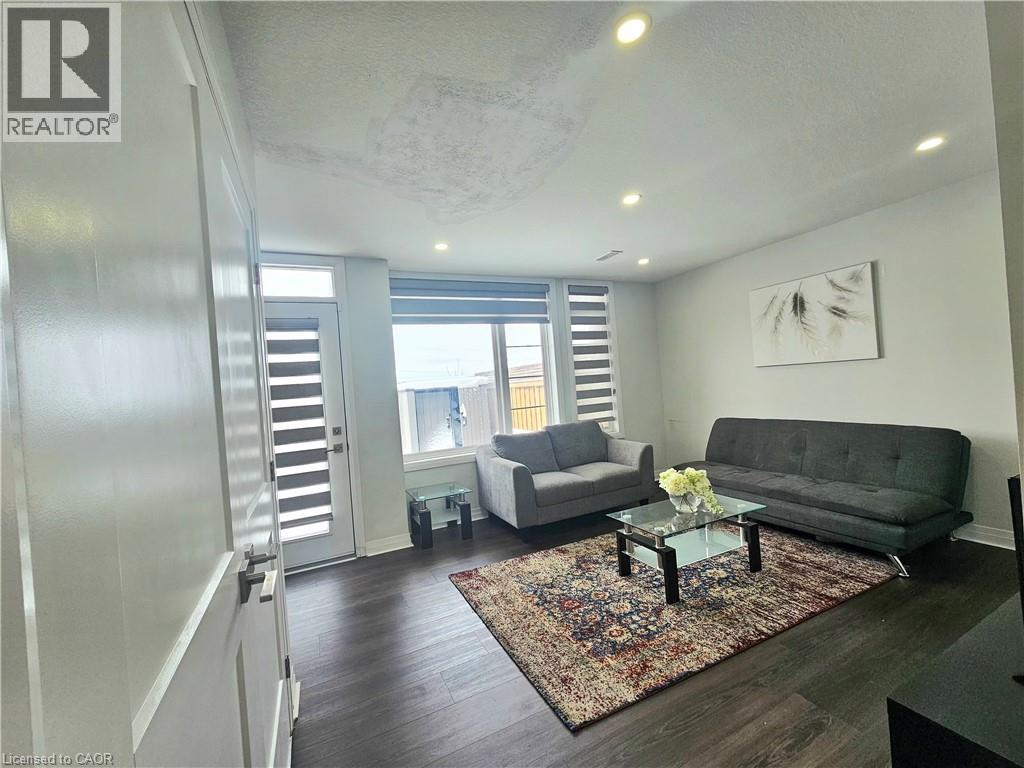 30 Times Square Boulevard Unit# 213, Stoney Creek, Ontario  L8J 0M1 - Photo 5 - 40787320