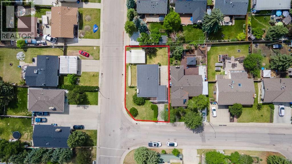 703 130 Avenue Sw, Calgary, Alberta  T2W 2M9 - Photo 1 - A2257762