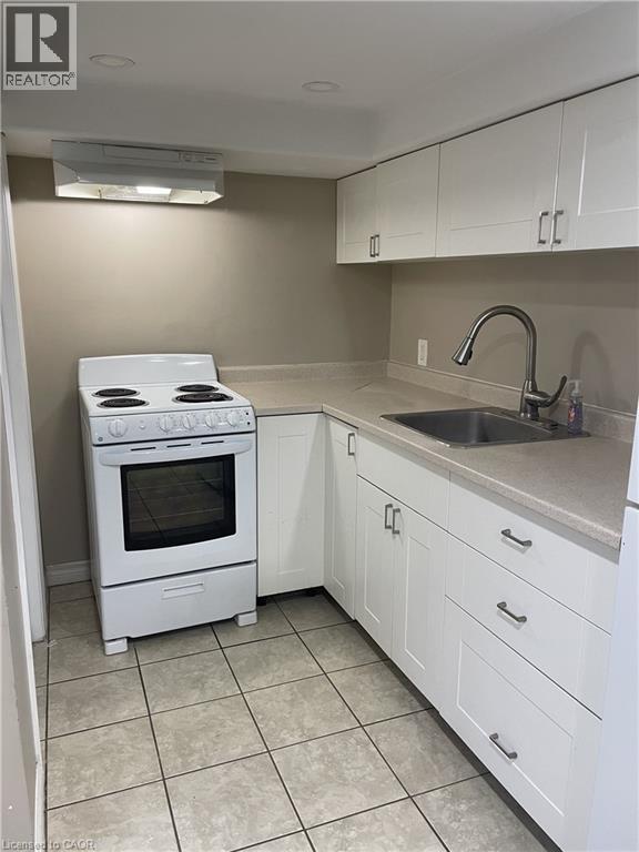 3 Brock Street, Kitchener, Ontario N2M 1A4 - Photo 4 - 40785606