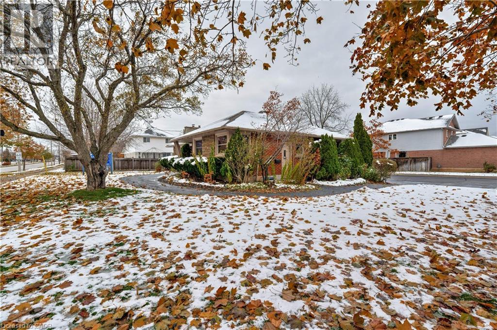 2409 Walker's Line, Burlington, Ontario  L7M 4K1 - Photo 5 - 40786108